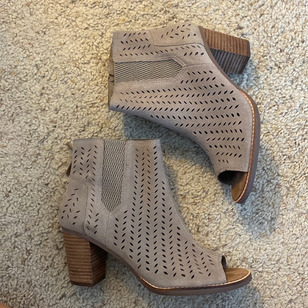 TOMS heeled booties